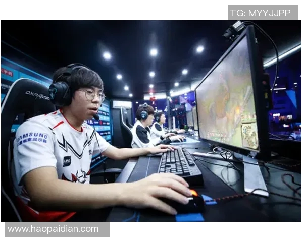 CSGO赛事深度解析JDG战队在比赛中的耐力表现与策略探讨实时数据