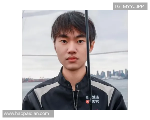 BLG在电竞比分青年赛中的灵活性表现分析与点评实时新闻 BLG在电竞比分青年赛中的灵活性表现分析与点评实时新闻